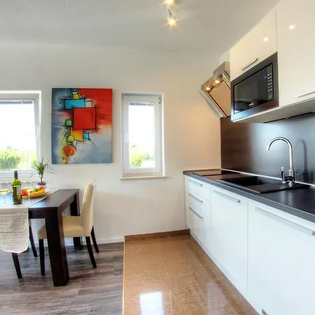 Nebuloza Apartment *