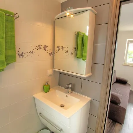 Apartment Nebuloza *