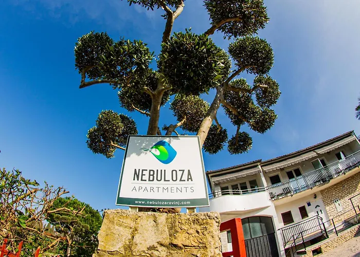 Nebuloza Apartments Rovinj With Balcony