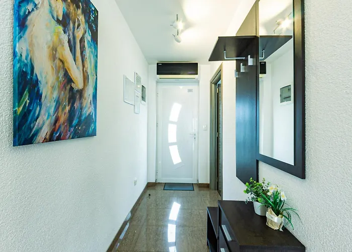 Nebuloza Apartments Rovinj With Balcony Rovinj