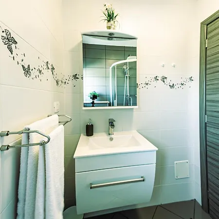 Nebuloza Apartments Rovinj With Balcony