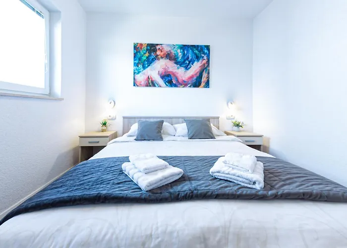 Nebuloza Apartments Rovinj With Balcony *