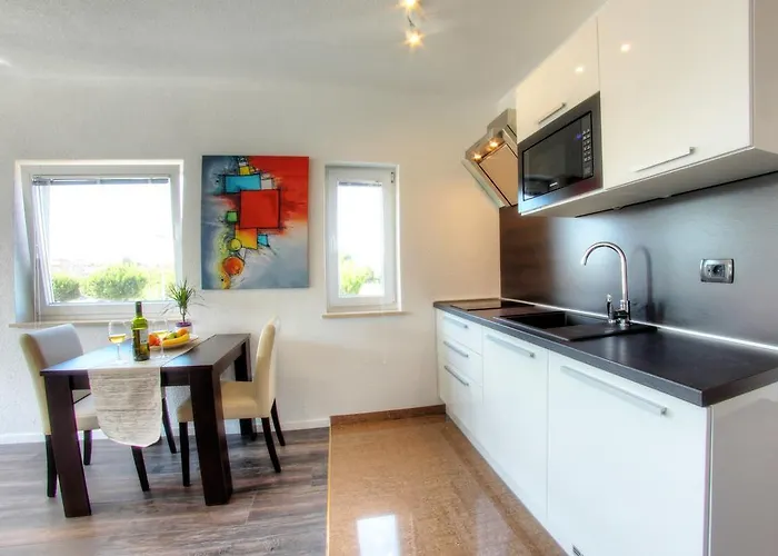 Nebuloza Apartamento *