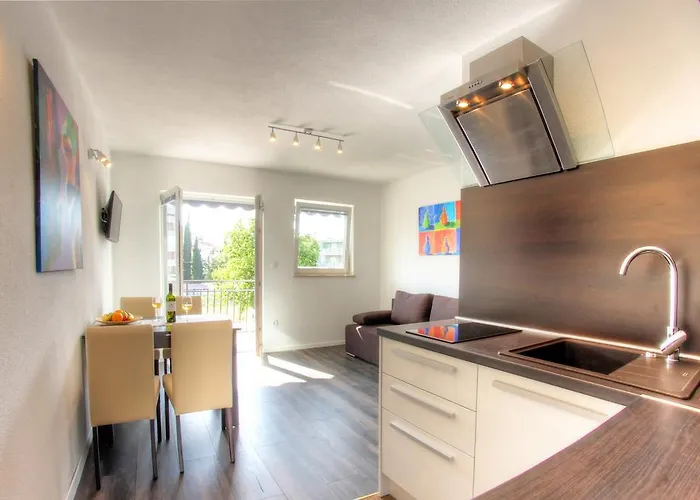 Nebuloza Apartamento *